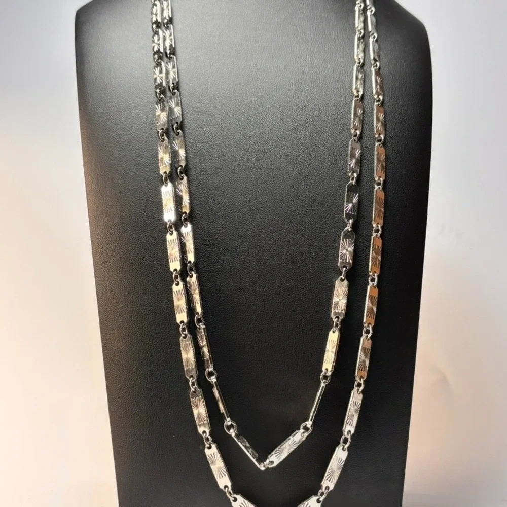 Vintage Chain Silver Tone Intricate 48 inch‎